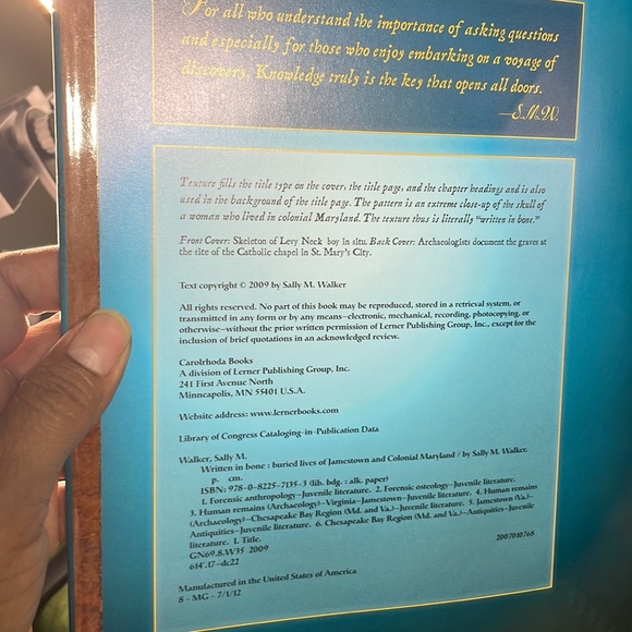 Written in Bone Buried Lives of Jamestown and Colonial Maryland Sally M. Walker - Picture 9 of 10